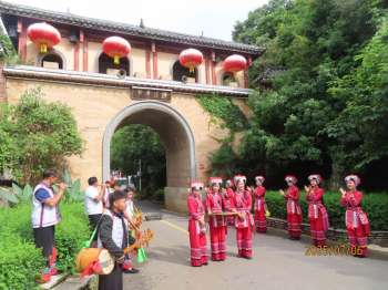 弥勒可邑村