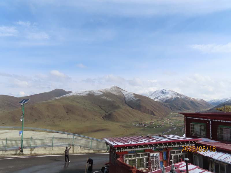 16五明佛学院.JPG