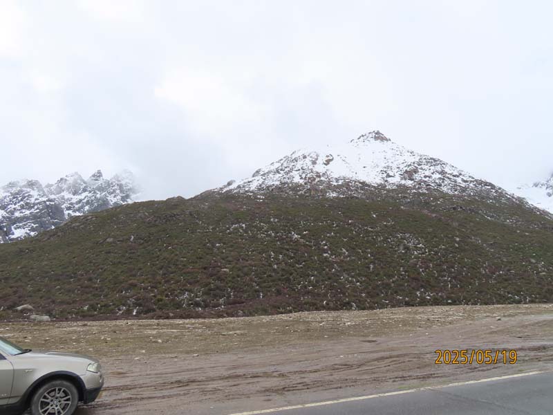 12雀儿山.JPG