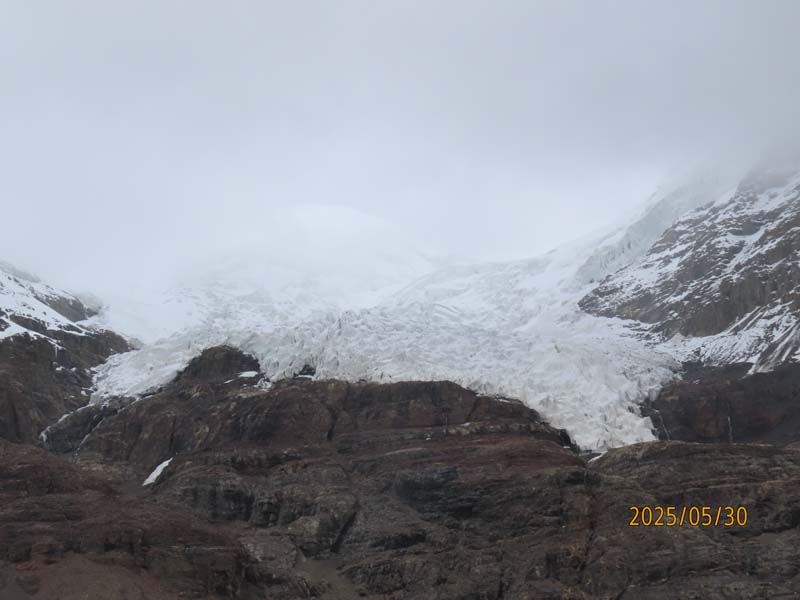 11卡若拉冰川.JPG