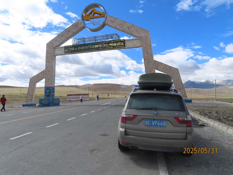 02嘉措拉山口.JPG